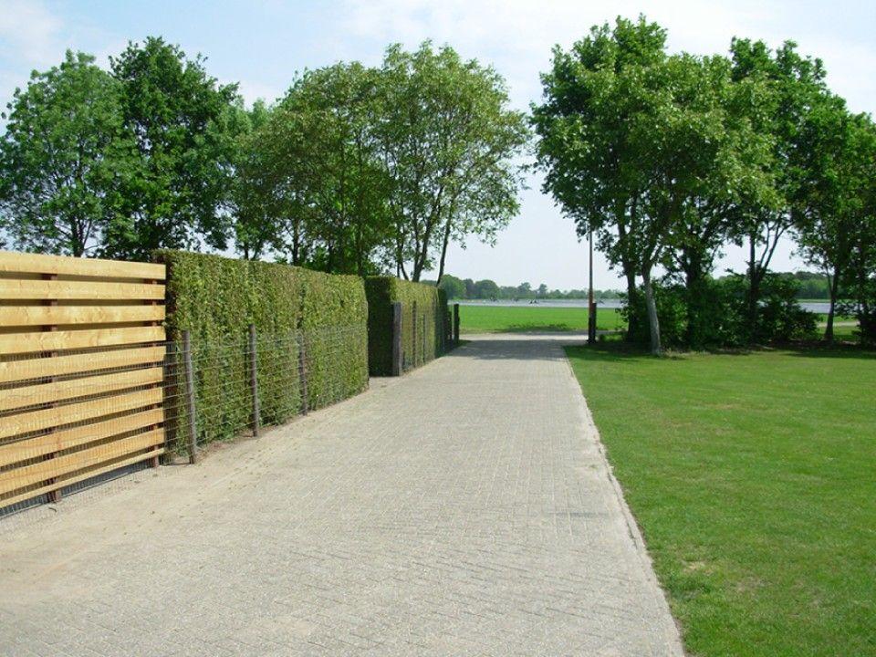 Het Leudal begint direct achter de accommodatie